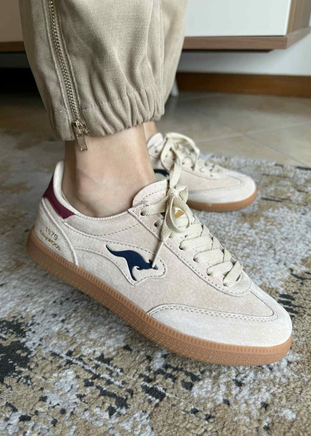 Sapatilha Feminina Kangaroos Bege