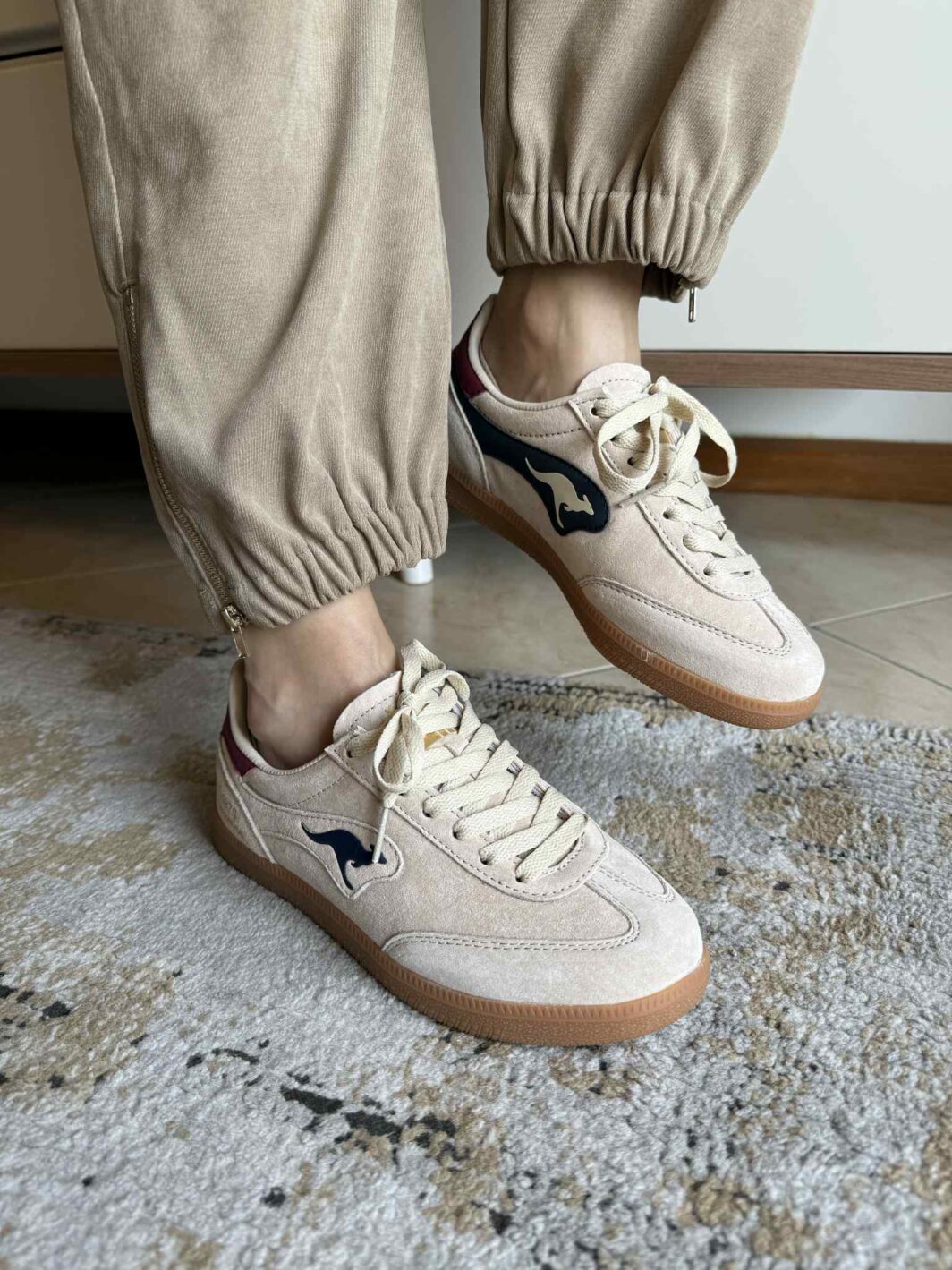Sapatilha Feminina Kangaroos Bege