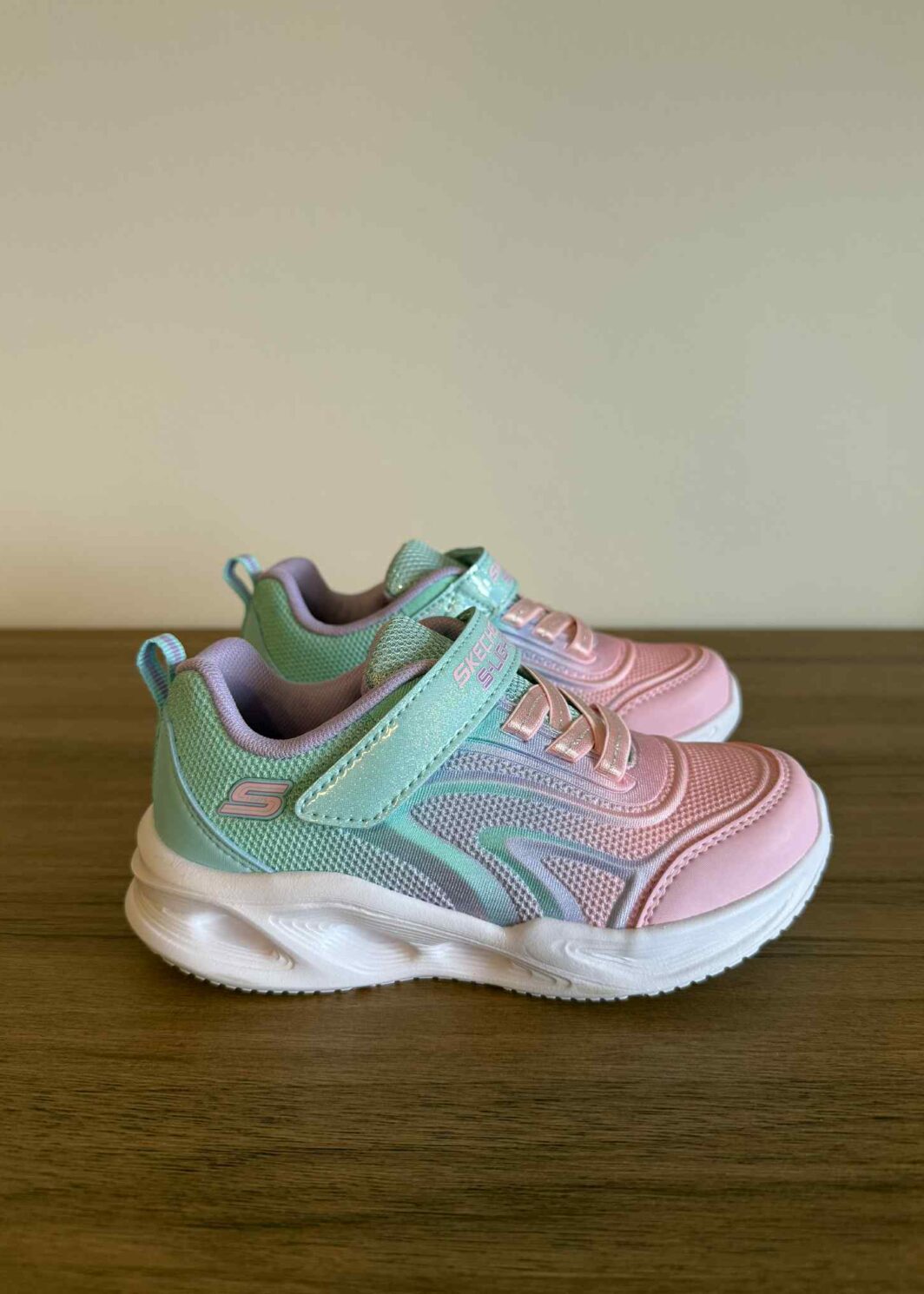 Skechers S-Lights: Sola Glow - Color Breeze
