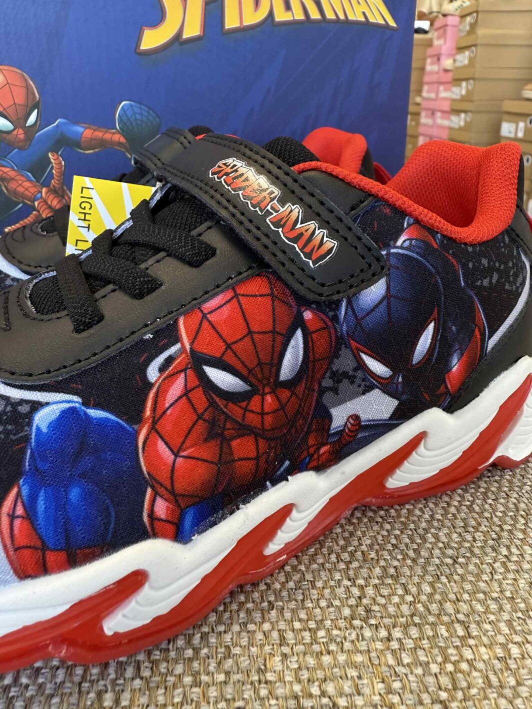 Sapatilha Spider-Man Luzes