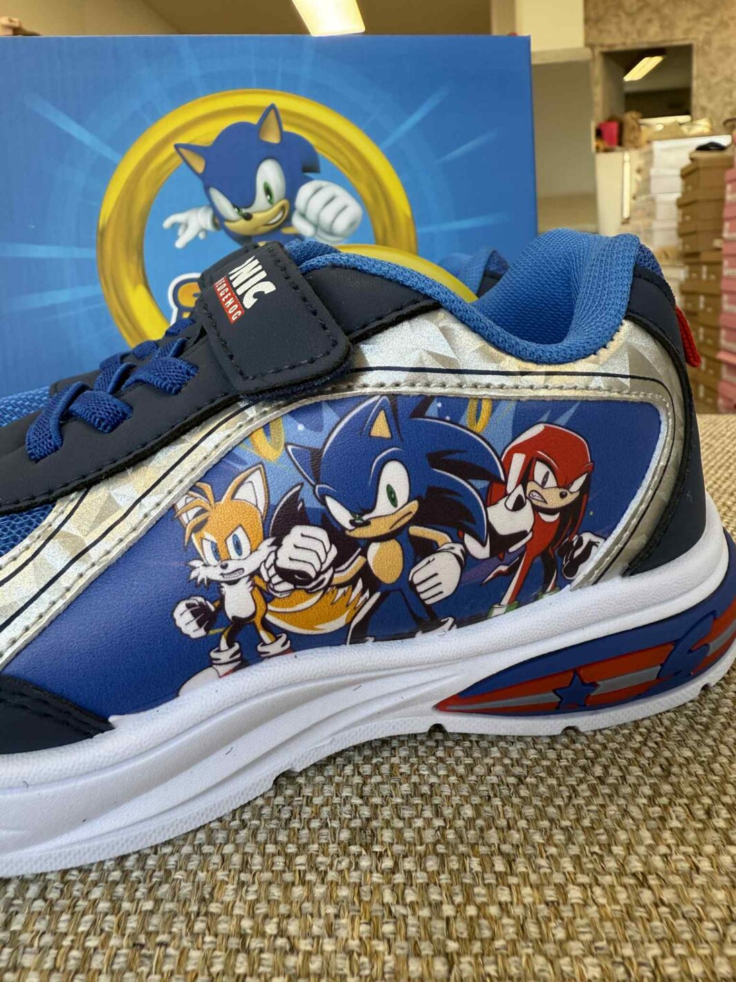 Sapatilha Sonic The Hedgehog com Luzes