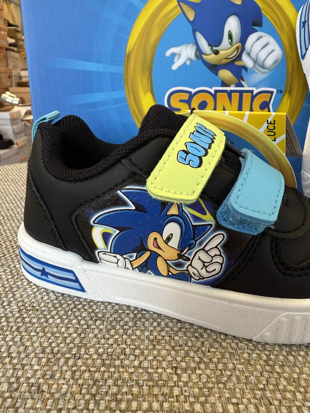 Sapatilha Sonic com Luzes