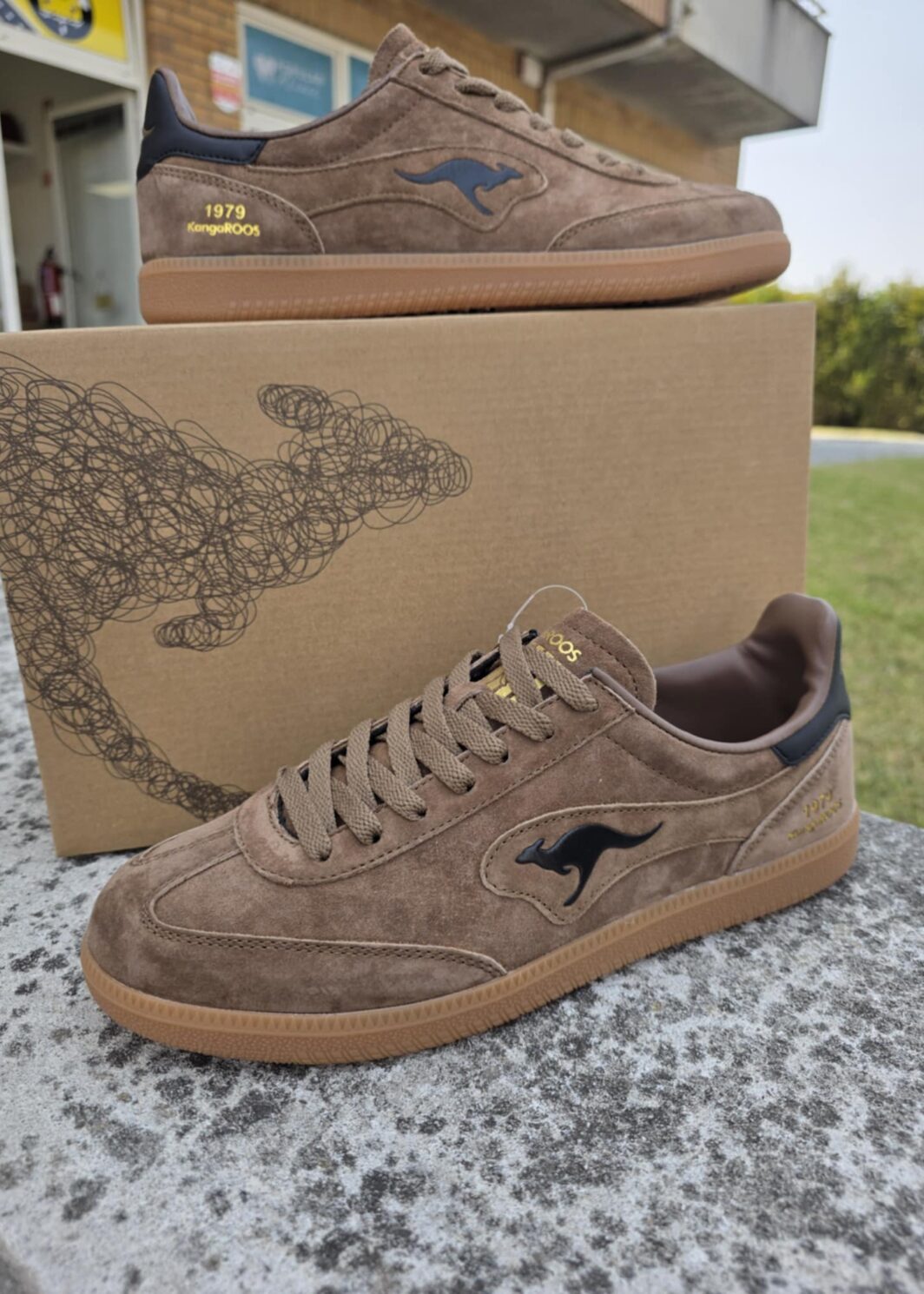 Sapatilha Masculina Kangaroos Castanho
