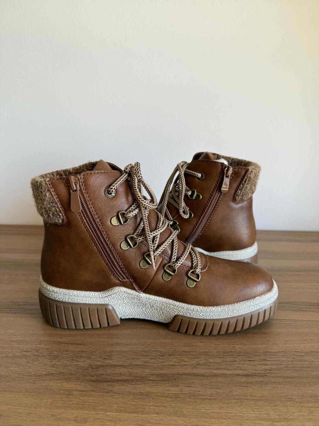 Bota Estilo Montanha Camel