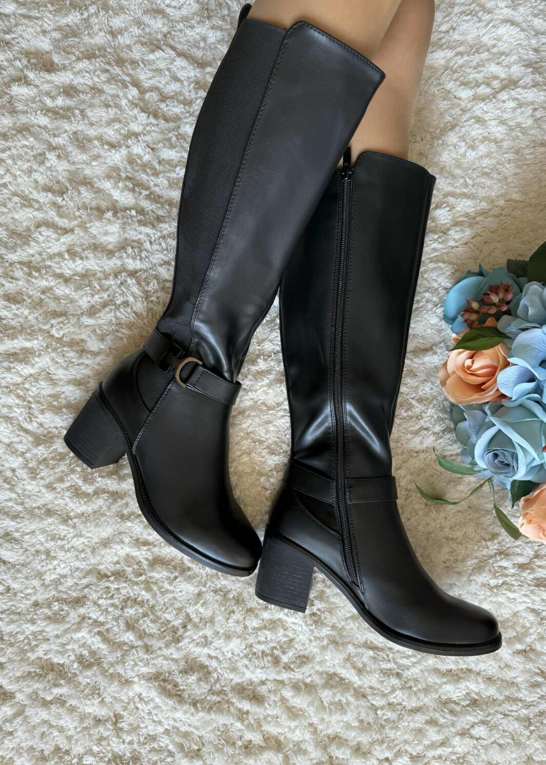 Bota Cano Alto com Elástico - Preto