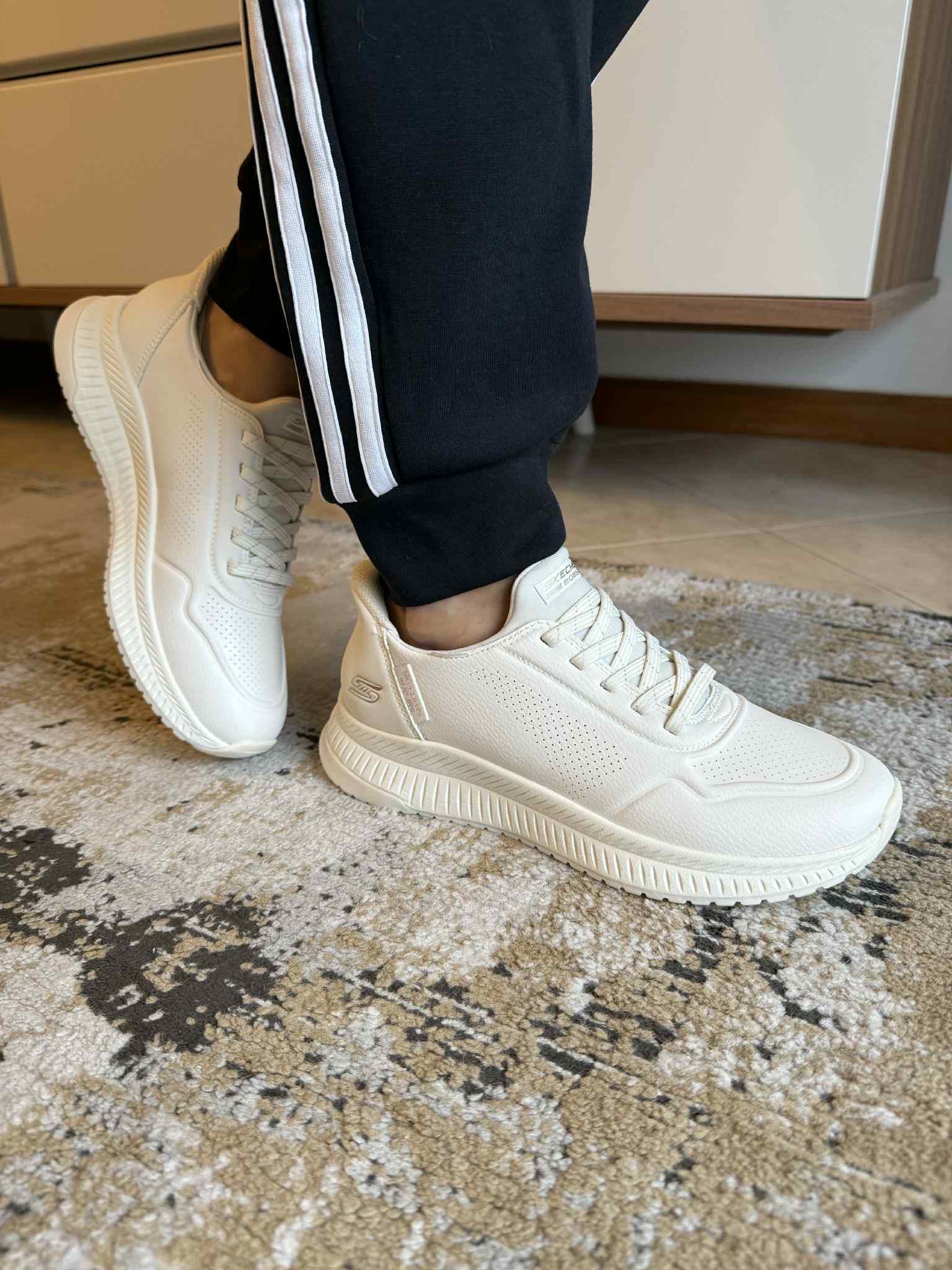 Skechers Slip-ins: BOBS Squad 4 - Key Look - Image 2