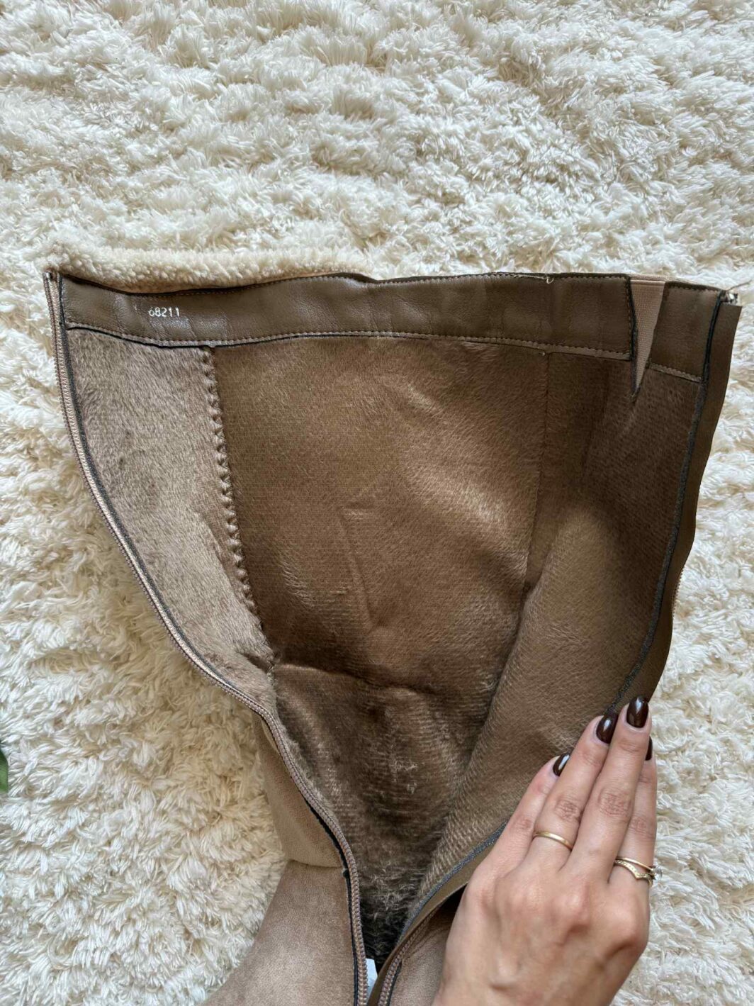 Bota de cano alto detalhe pelinho - Khaki