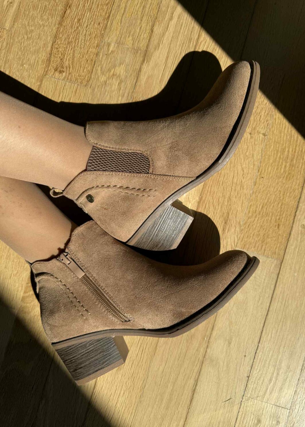Botins Com Fecho e Elástico - Khaki