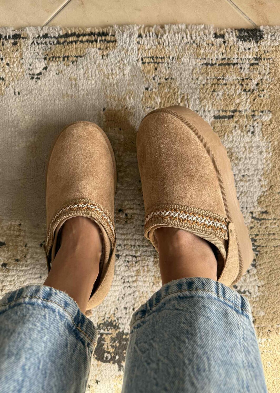 Chinelo Plataforma Com Pelinho