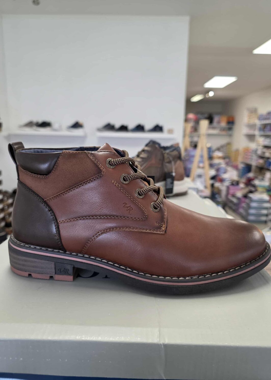 Bota casual Virucci camel