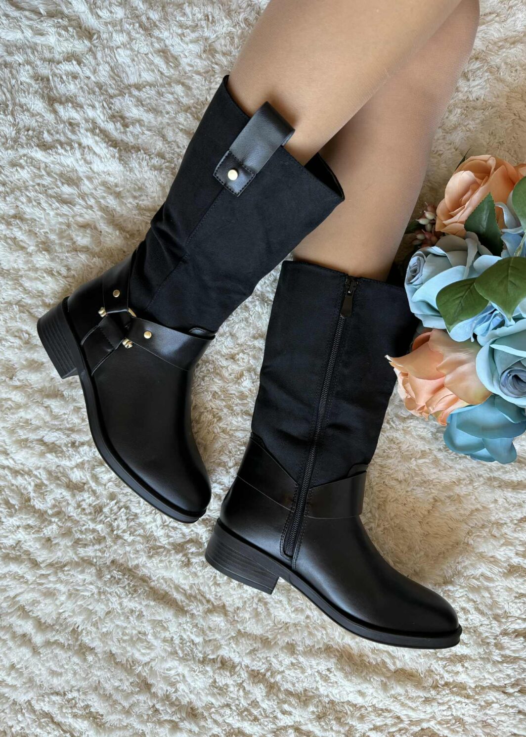 Bota à Cavaleiro Cano Médio - Preto