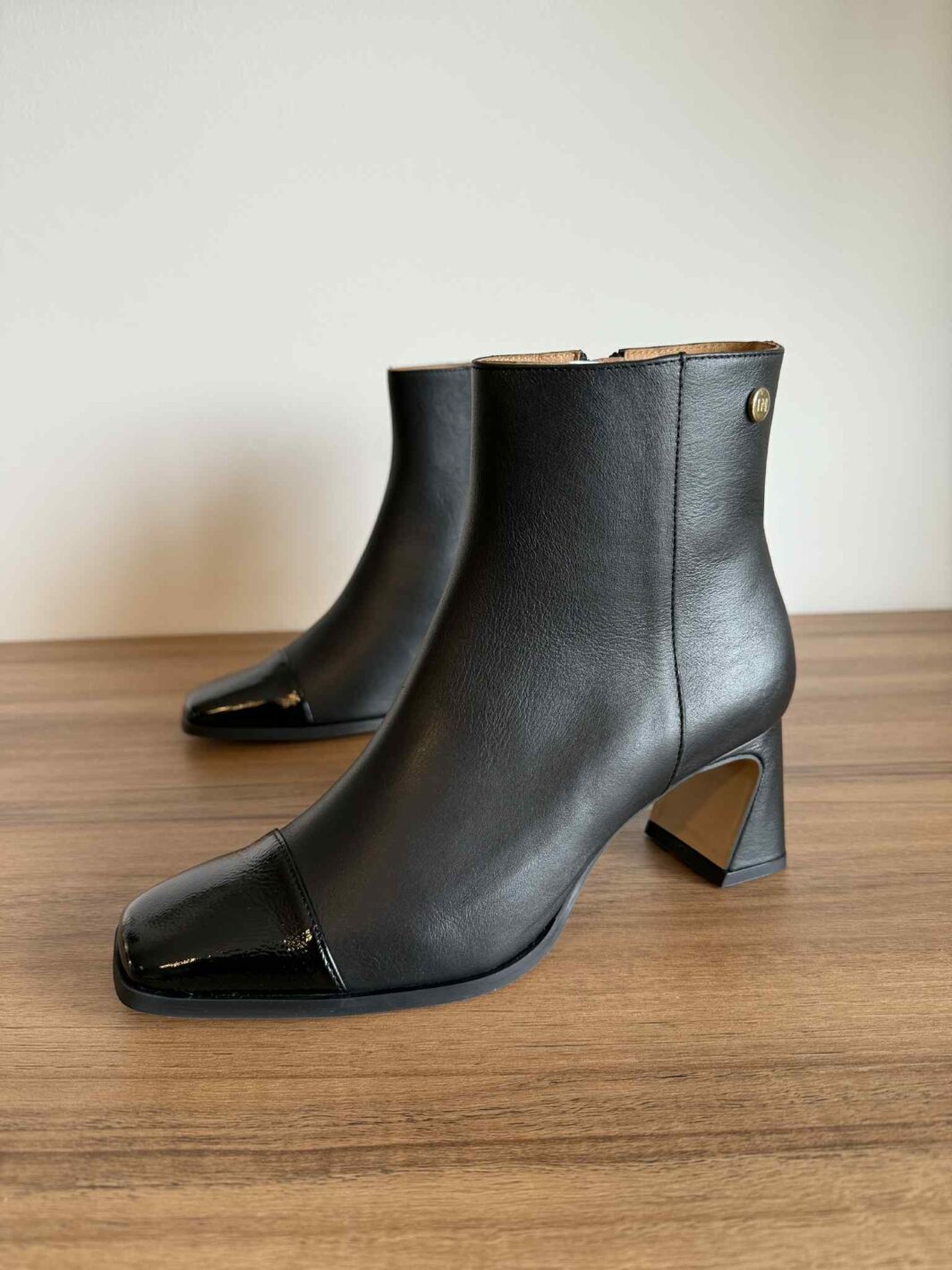 Botim Deluxe Innovation - Preto
