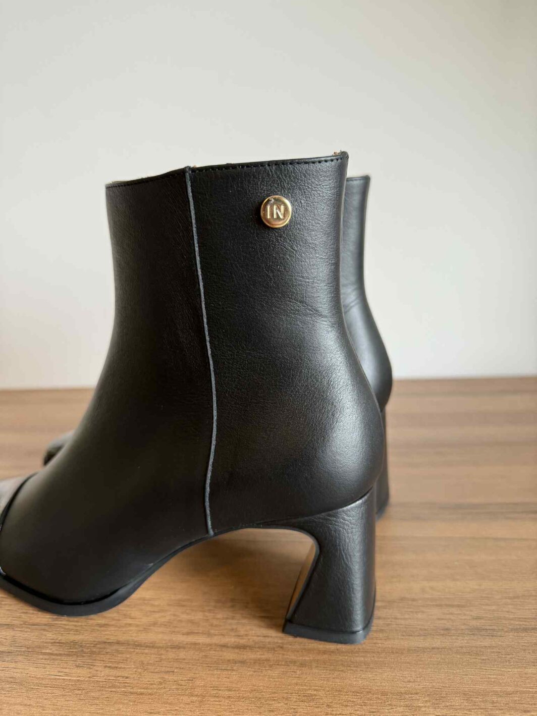 Botim Deluxe Innovation - Preto