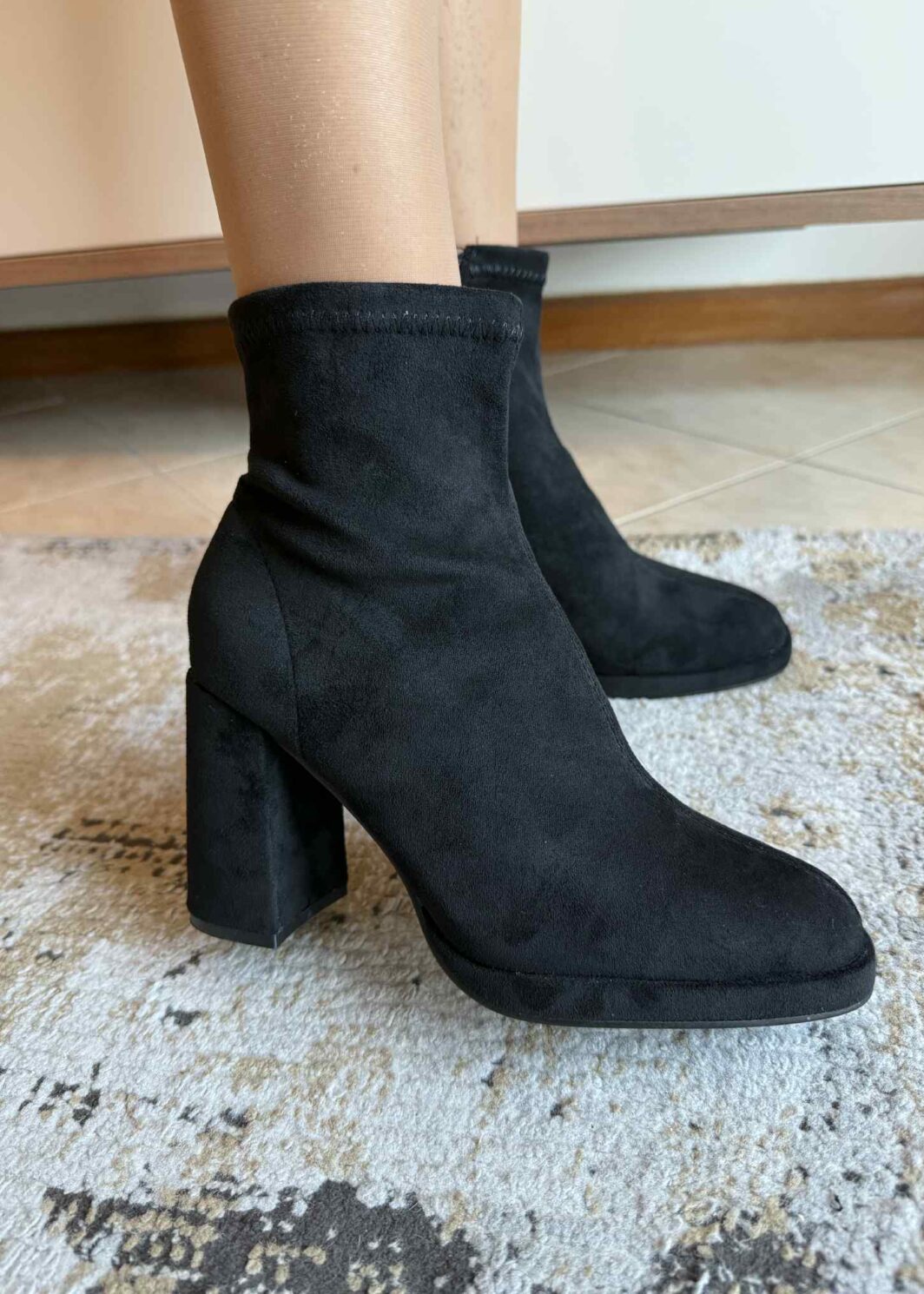 Botim Suede Preto