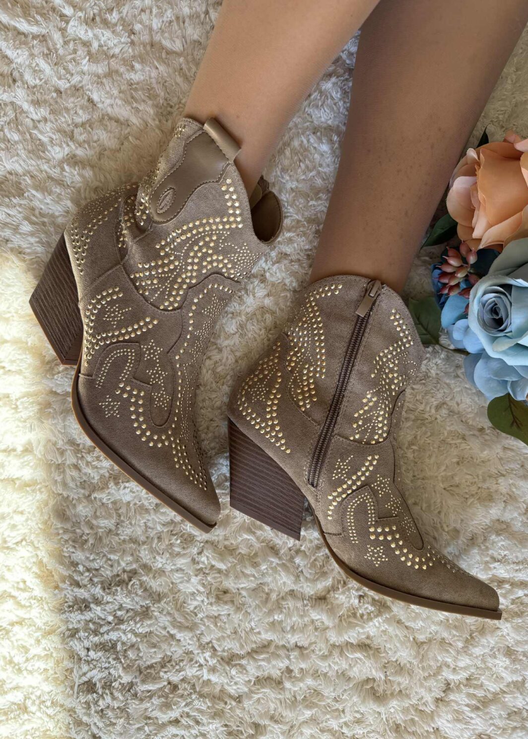 Botim Texana Tachas Khaki