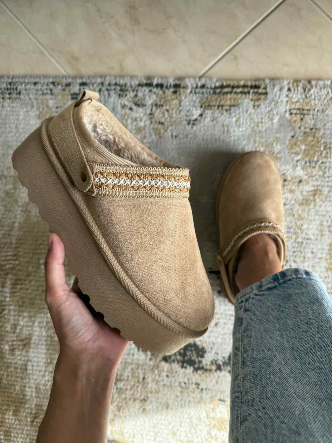 Chinelo Plataforma Com Pelinho