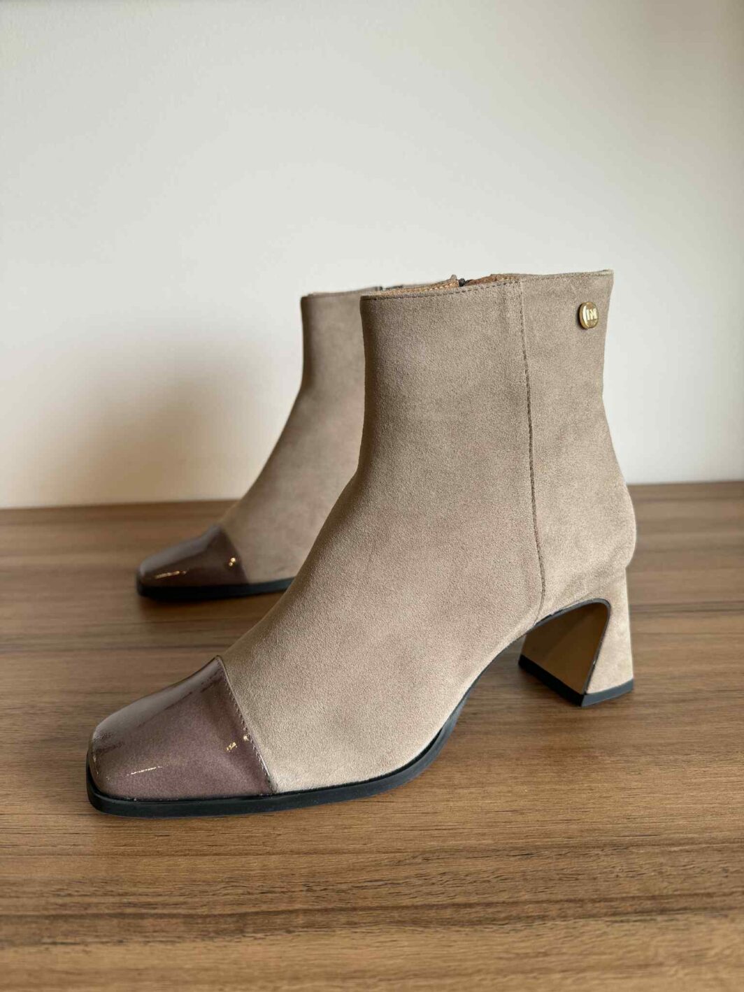 Botim Deluxe Innovation - Taupe