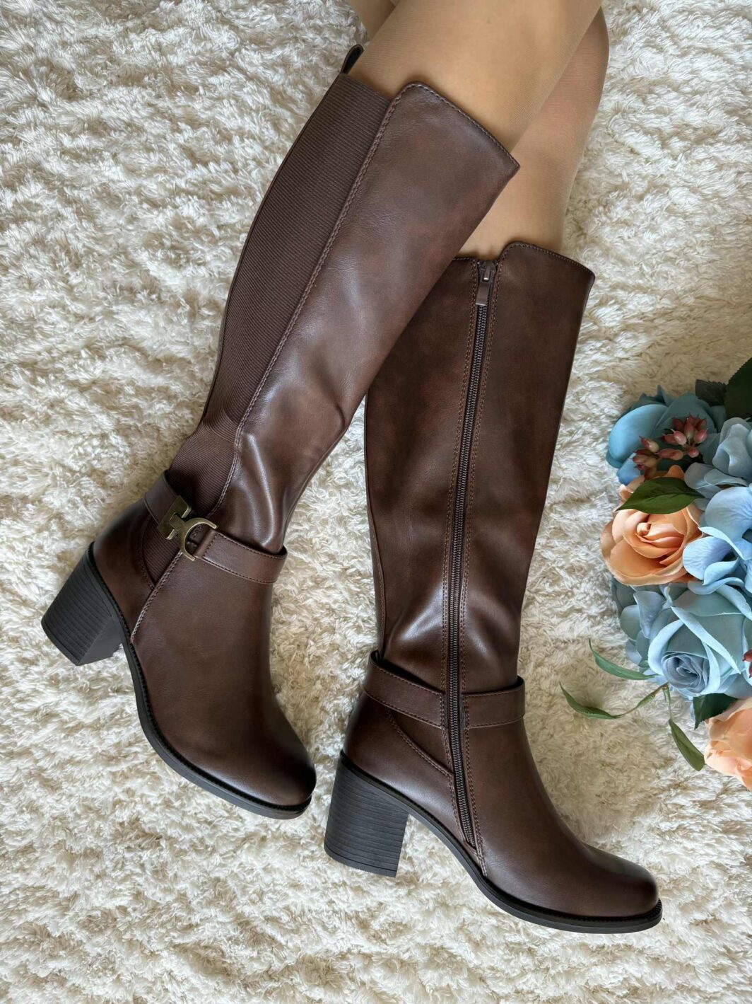 Bota Cano Alto com Elástico - Castanho