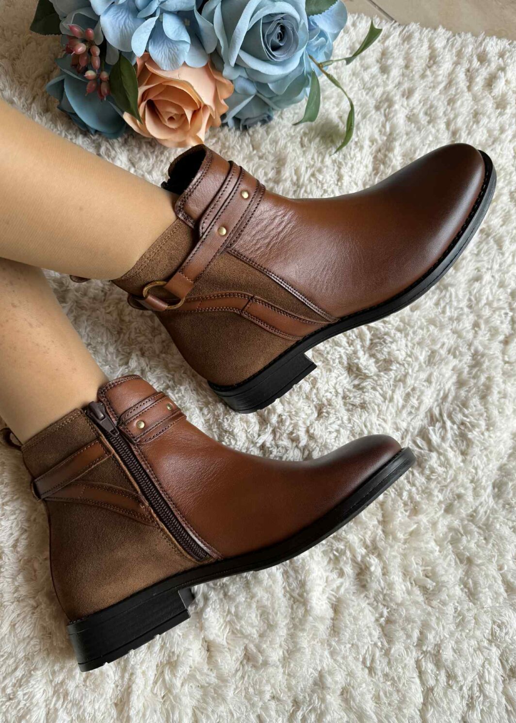 Botim raso em pele Innovation - Camel