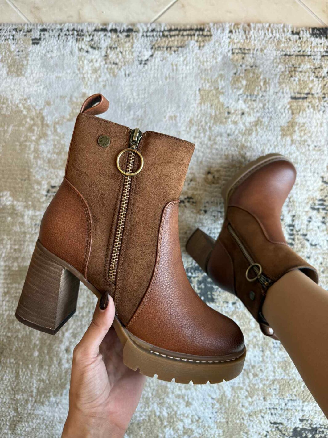 Botins Virucci 4 - Camel