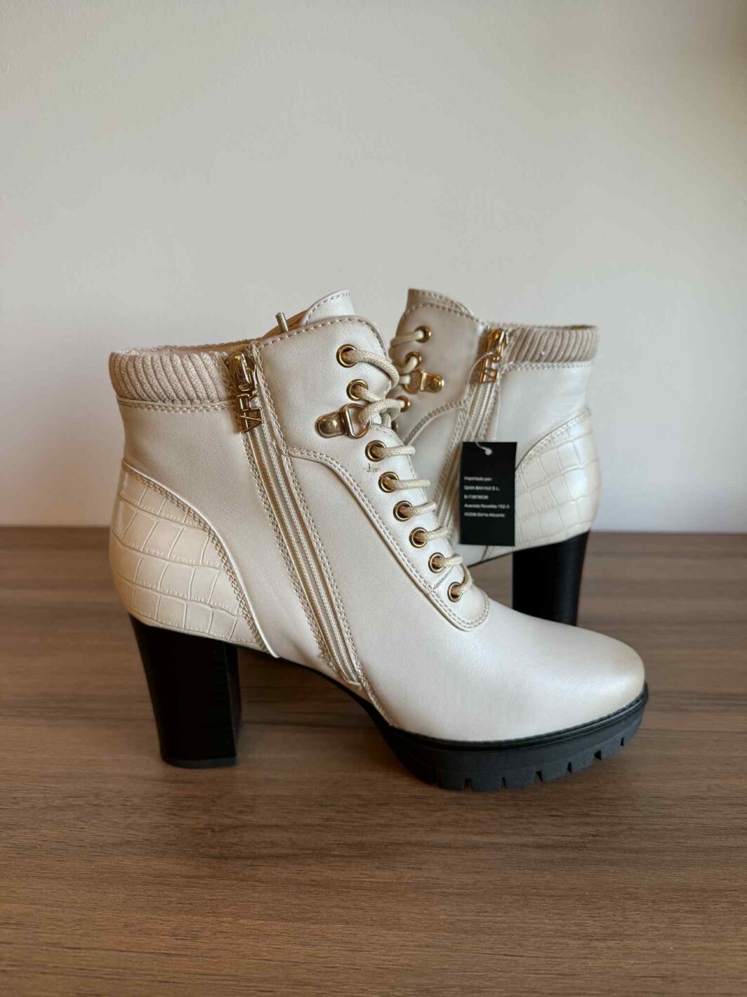 Botins Virucci 1 - Creme