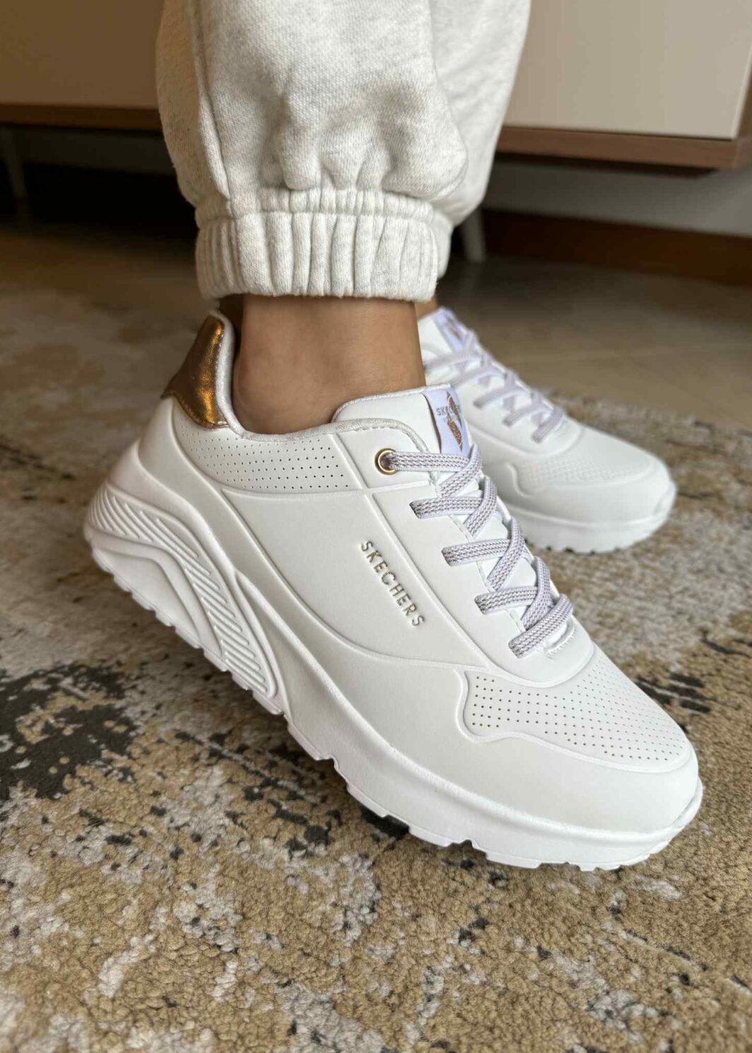 Skechers UNO Lite Branco