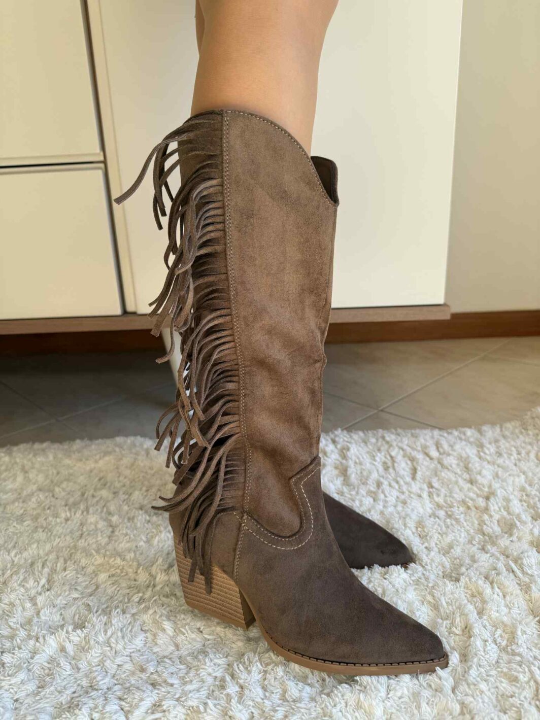 Bota Cano Alto Franjinhas - Castanho