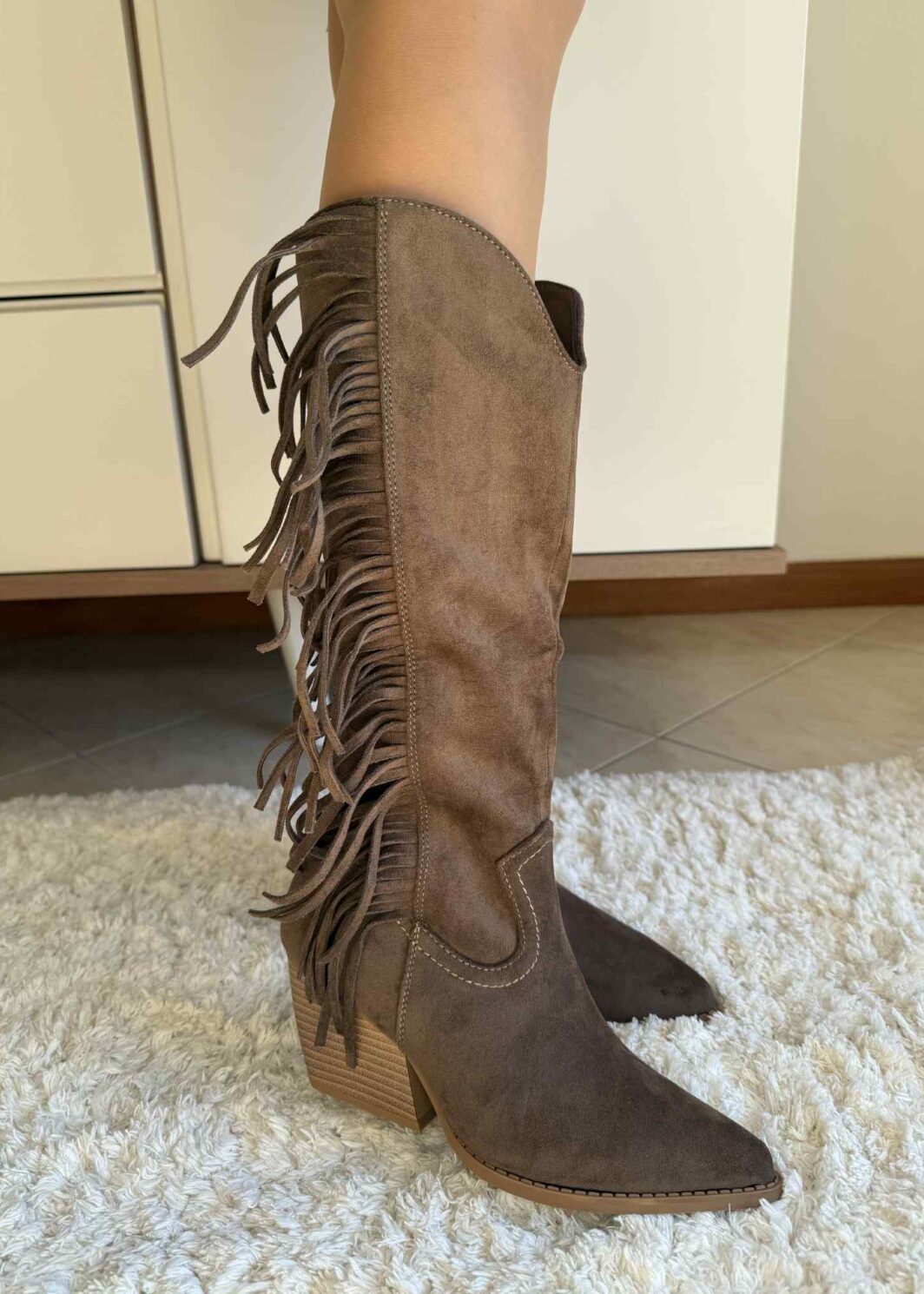 Bota Cano Alto Franjinhas - Castanho
