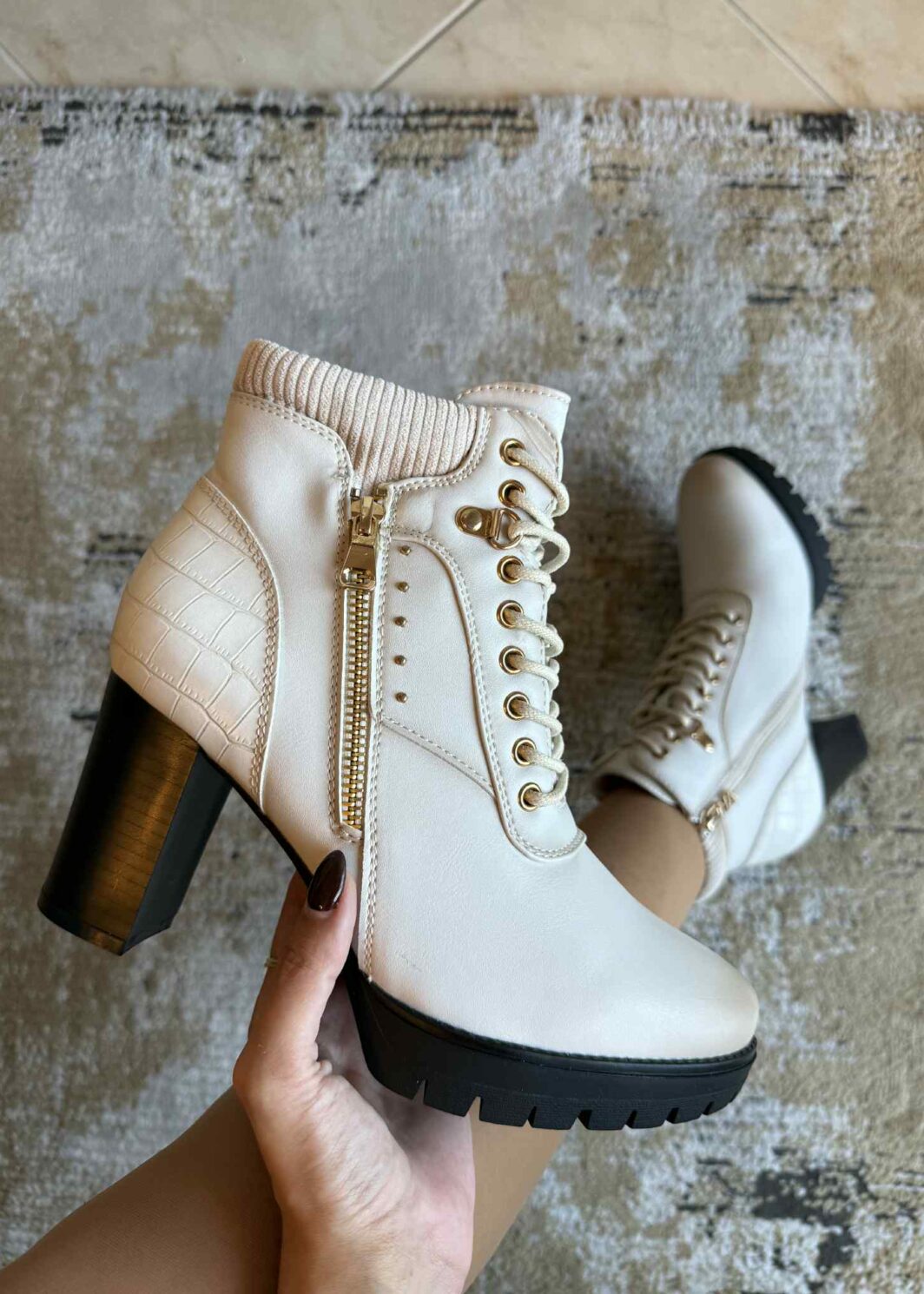 Botins Virucci 1 - Creme