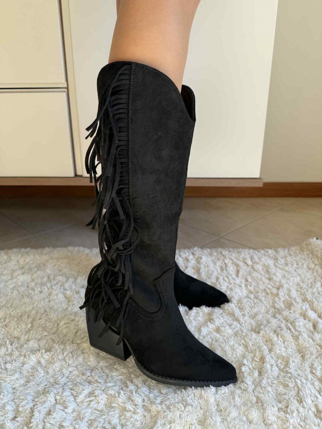 Bota Cano Alto Franjinhas - Preto