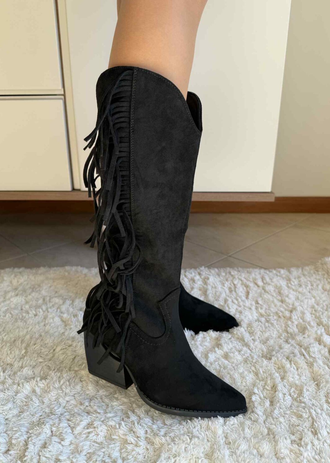 Bota Cano Alto Franjinhas - Preto