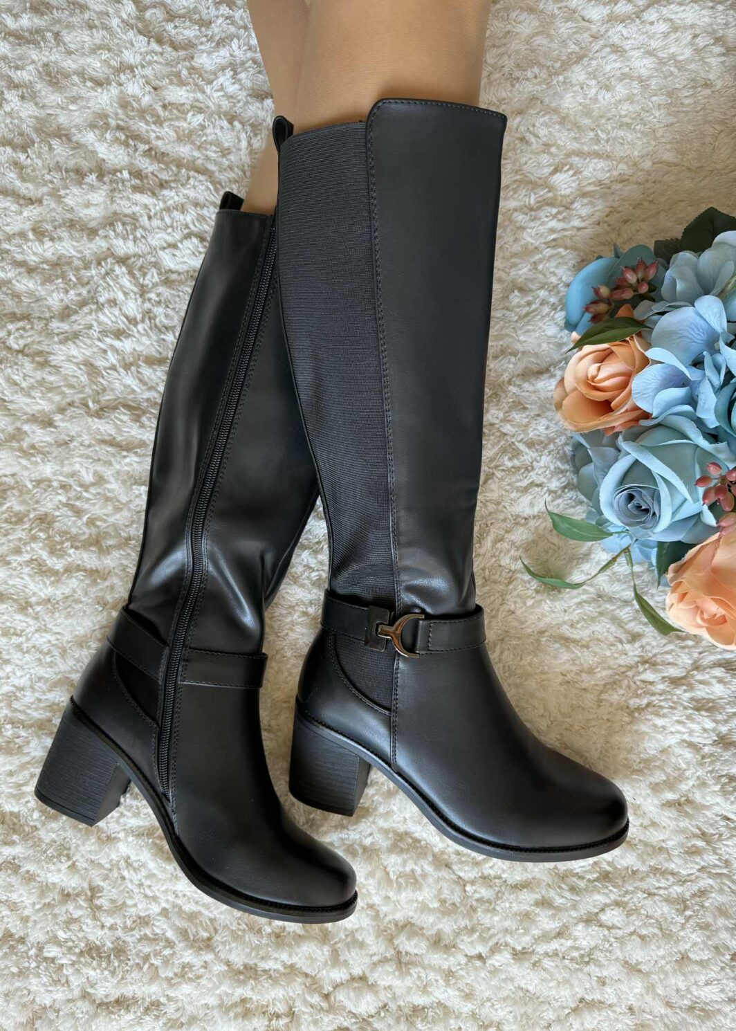 Bota Cano Alto com Elástico - Preto