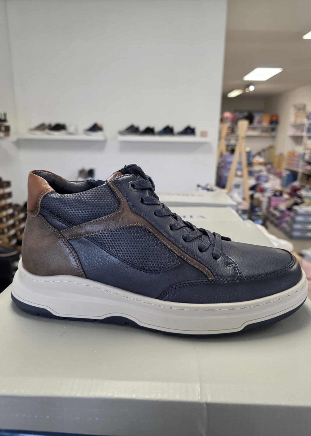 Bota desportiva Virucci Azul