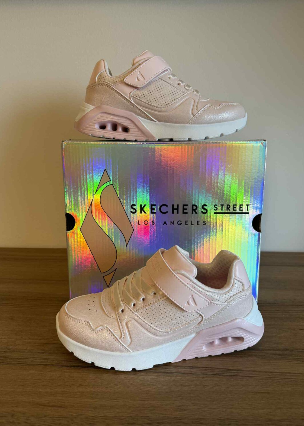 Skechers Uno Lite 2.0 Chic Shimmer