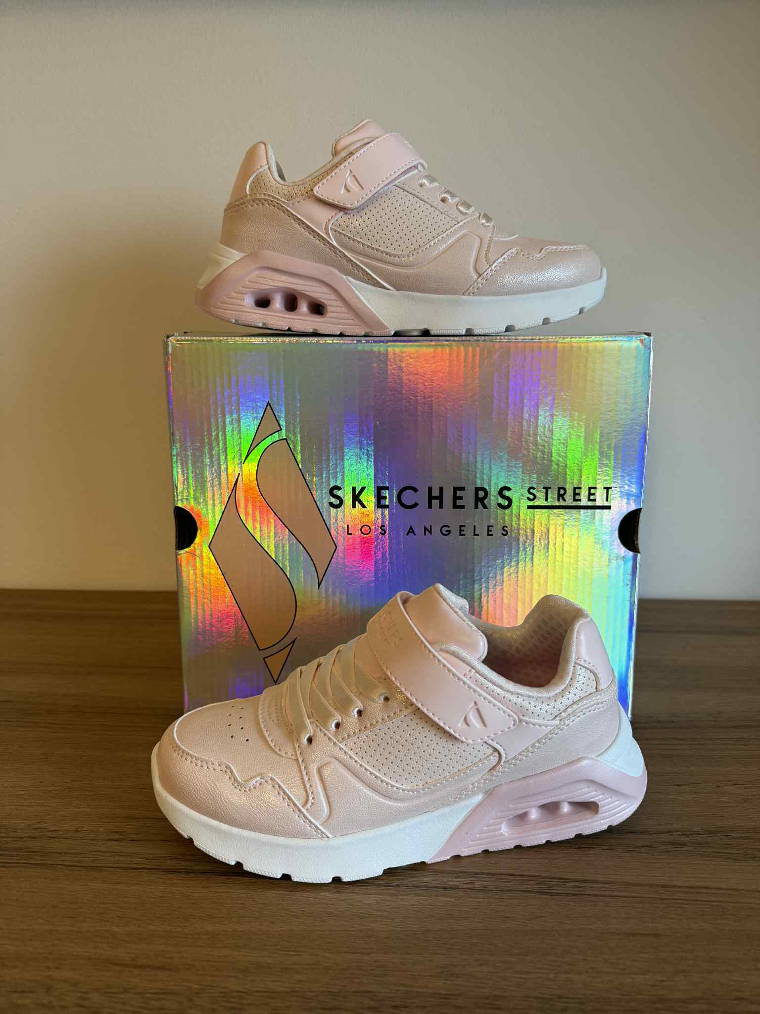 Skechers Uno Lite 2.0 Chic Shimmer