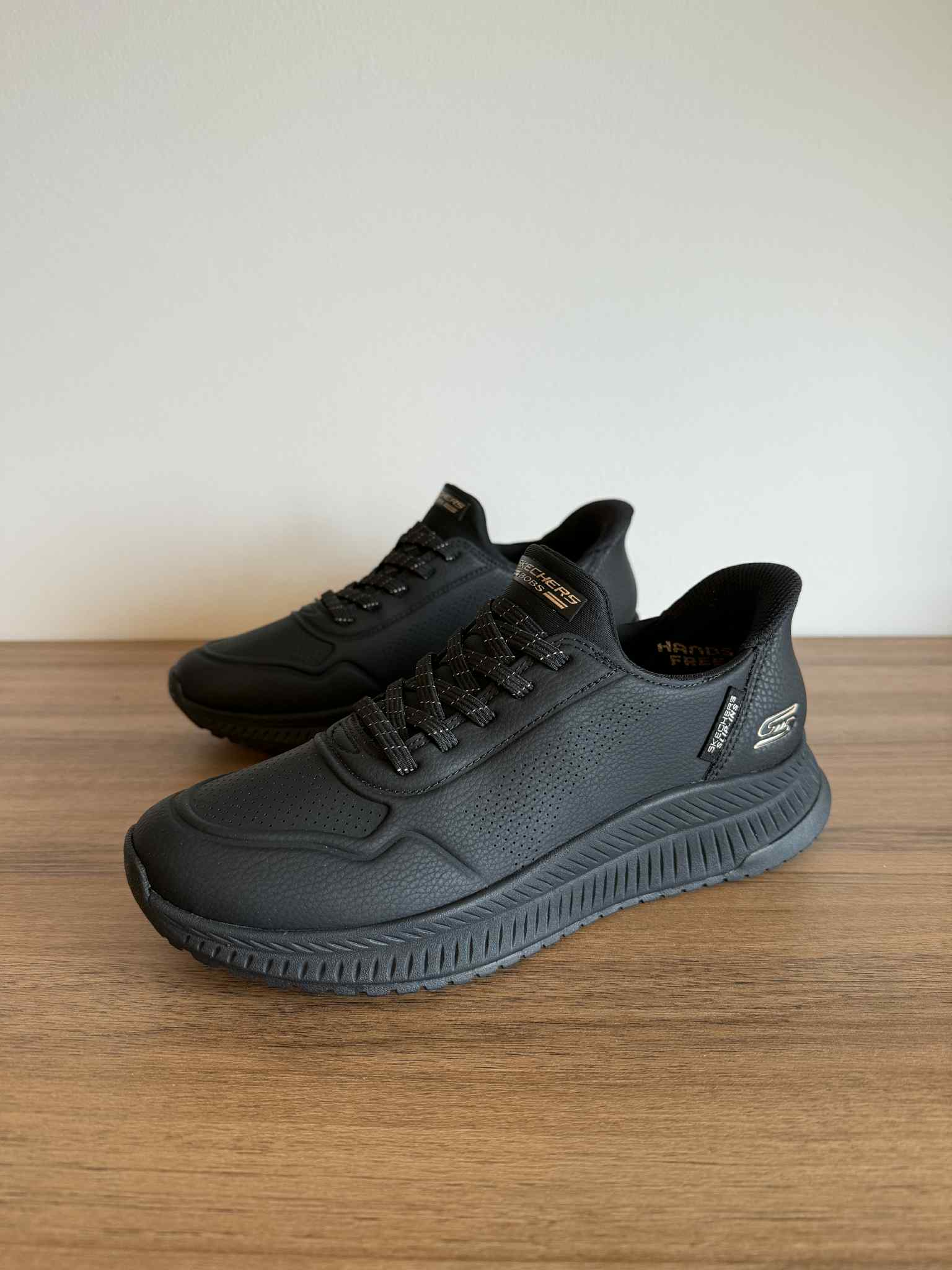 Skechers Slip-ins: BOBS Squad 4 - Key Look