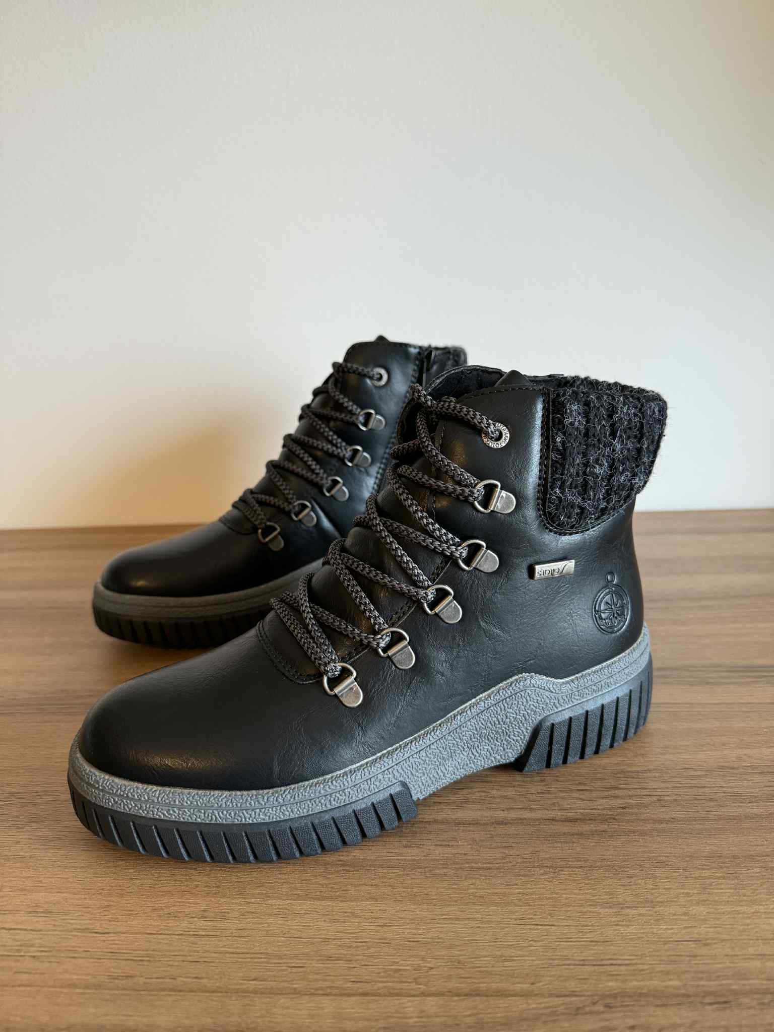 Bota Estilo Montanha Preto