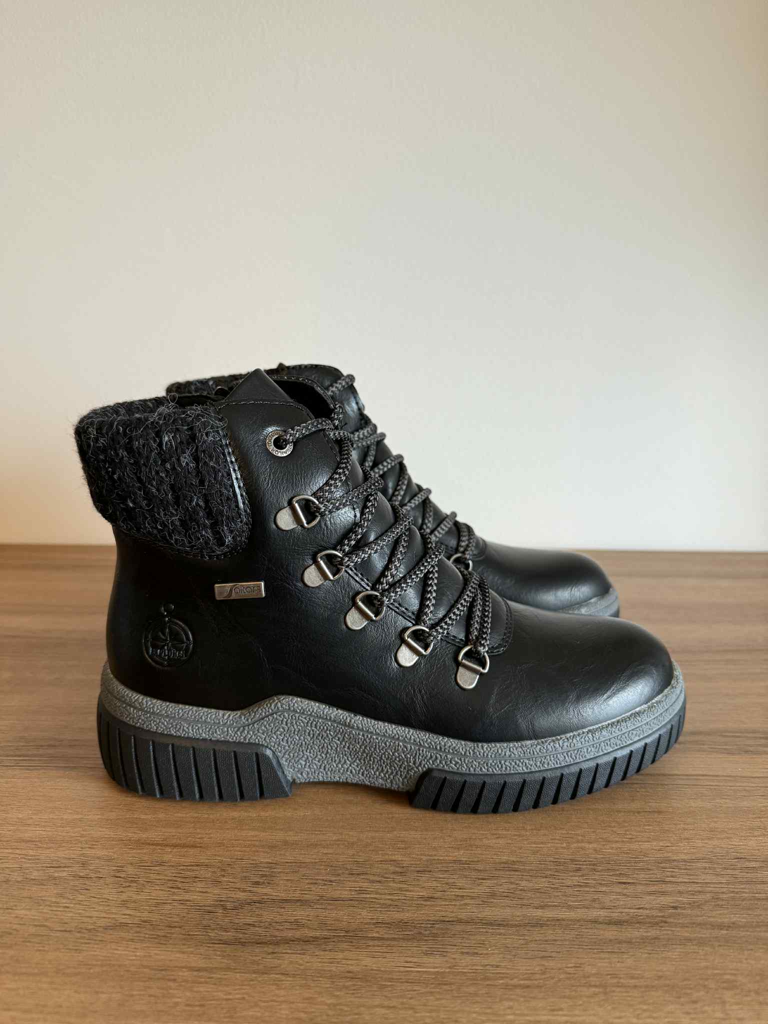 Bota Estilo Montanha Preto