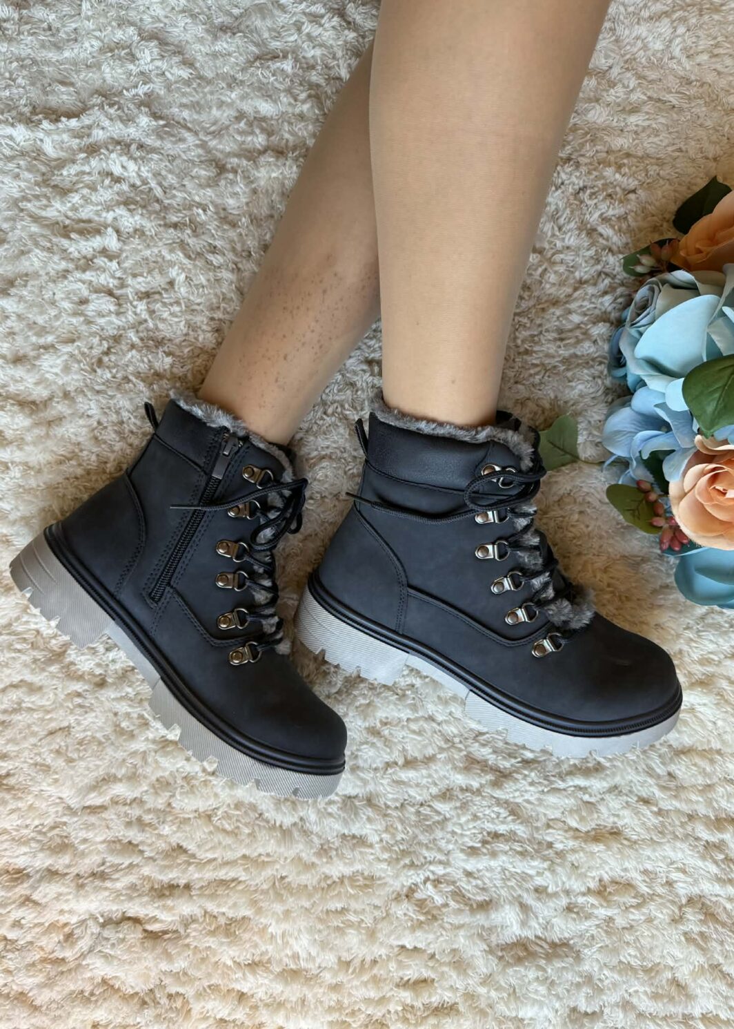 Bota Saltars Com Pelinho - Azul