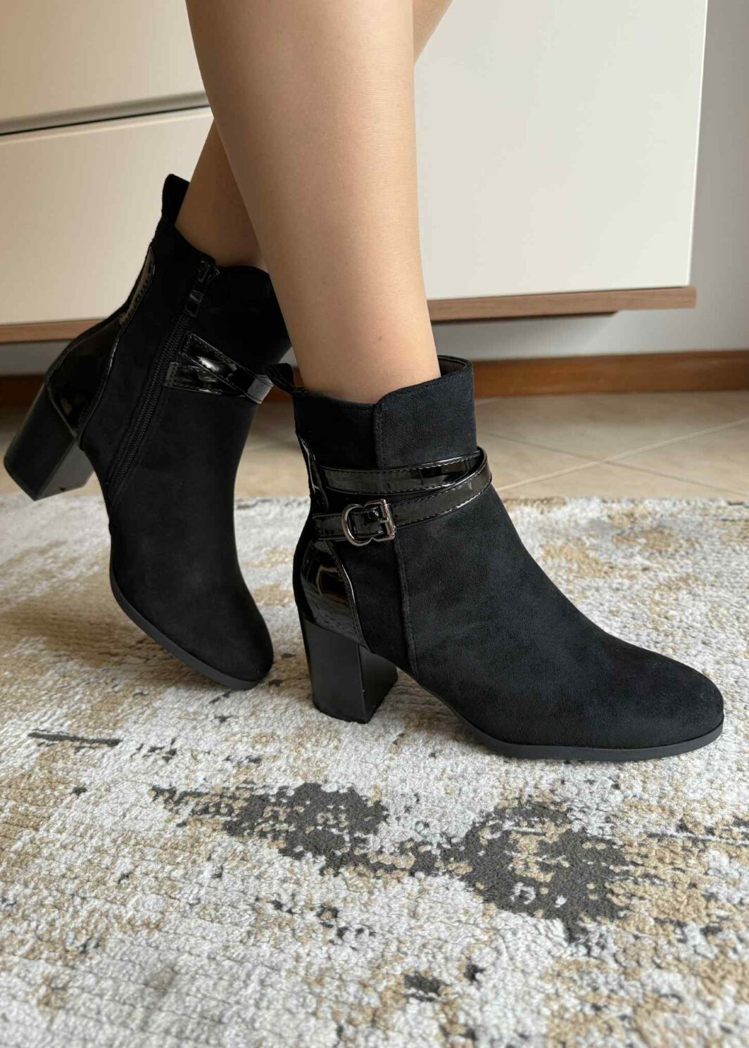 Botim de tacão Bellucci - Preto