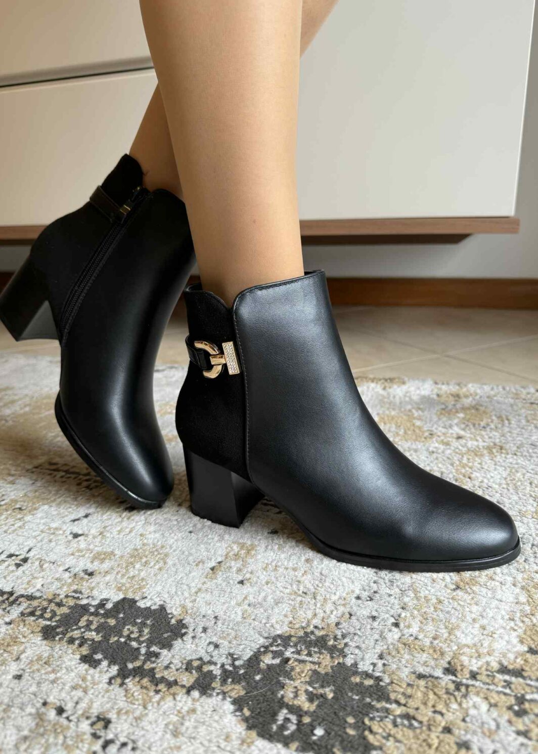 Botim Fair Lady Preto