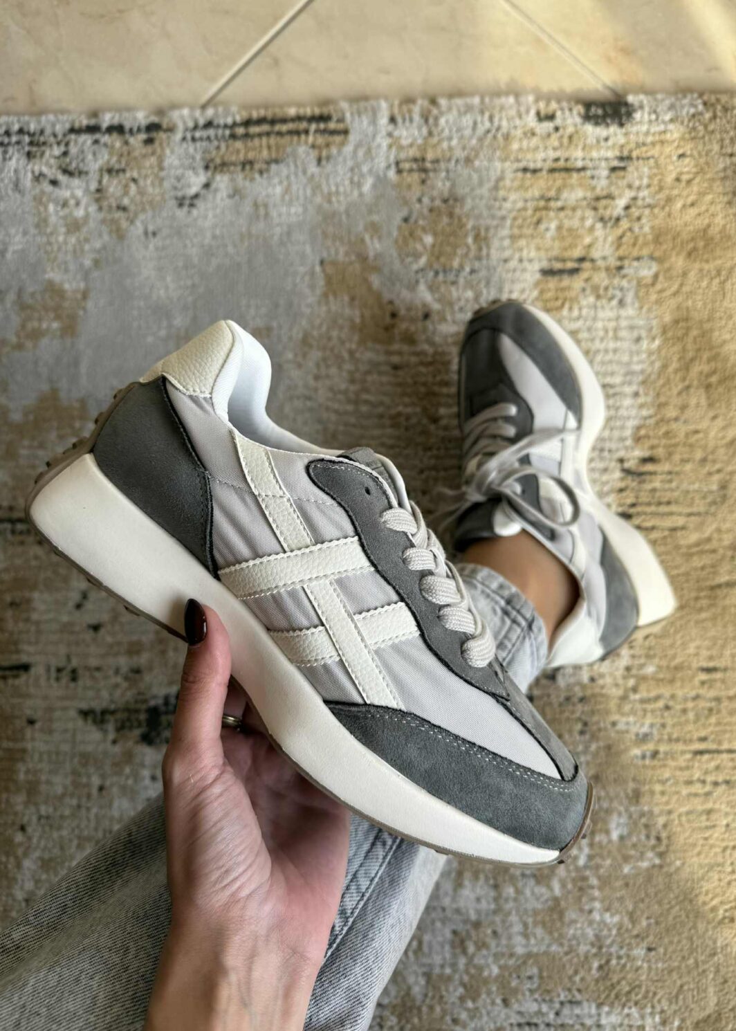 Ténis Corina Grey&White