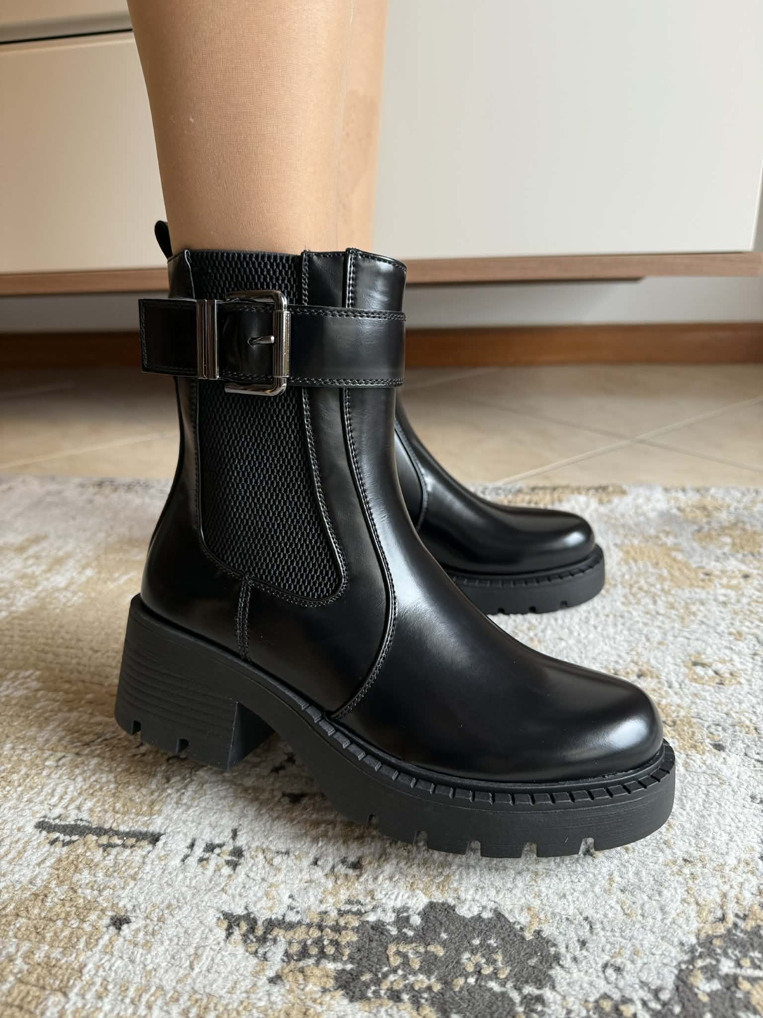 Bota Preta Estilo Combat