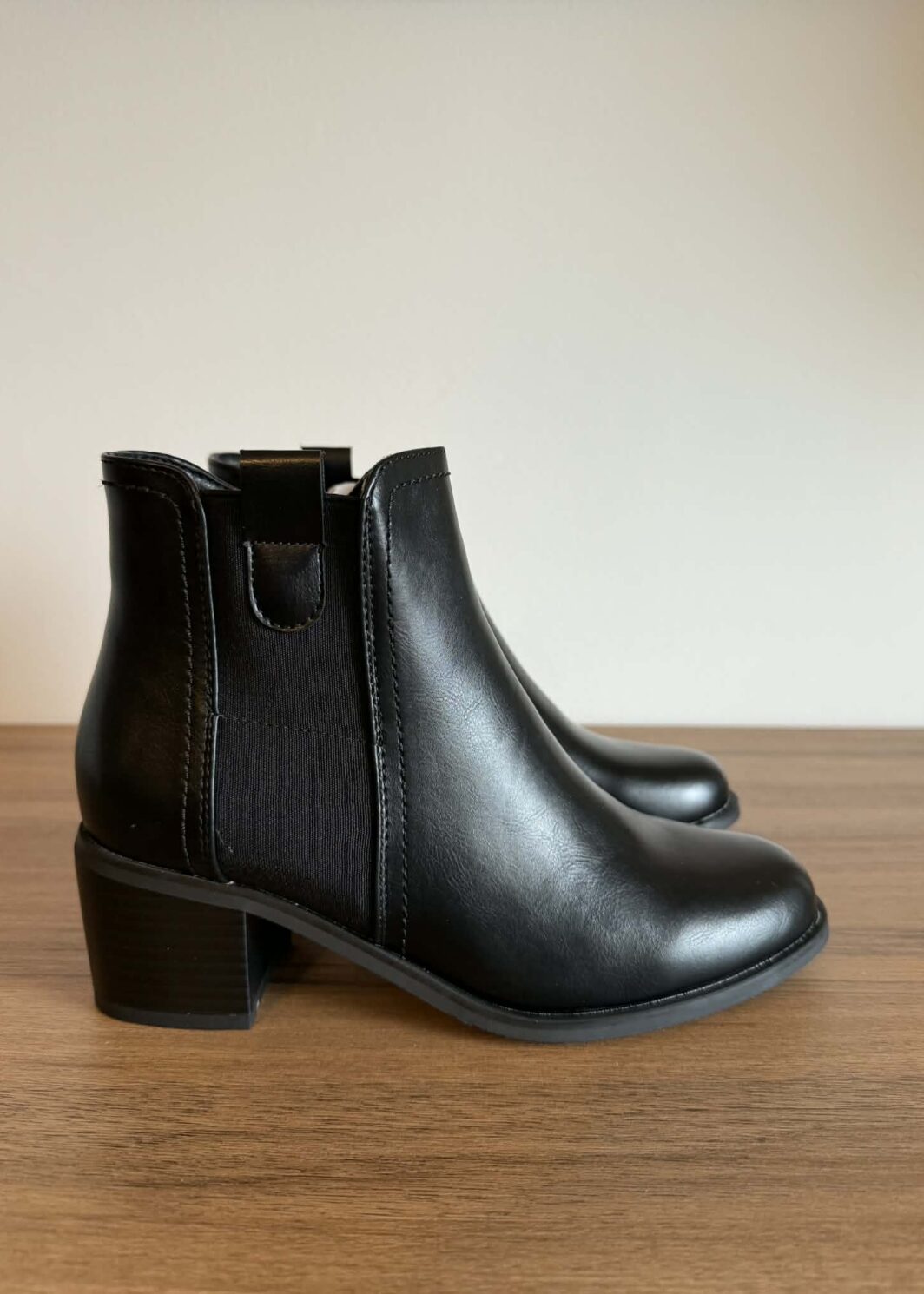 Botim Vatineris Preto