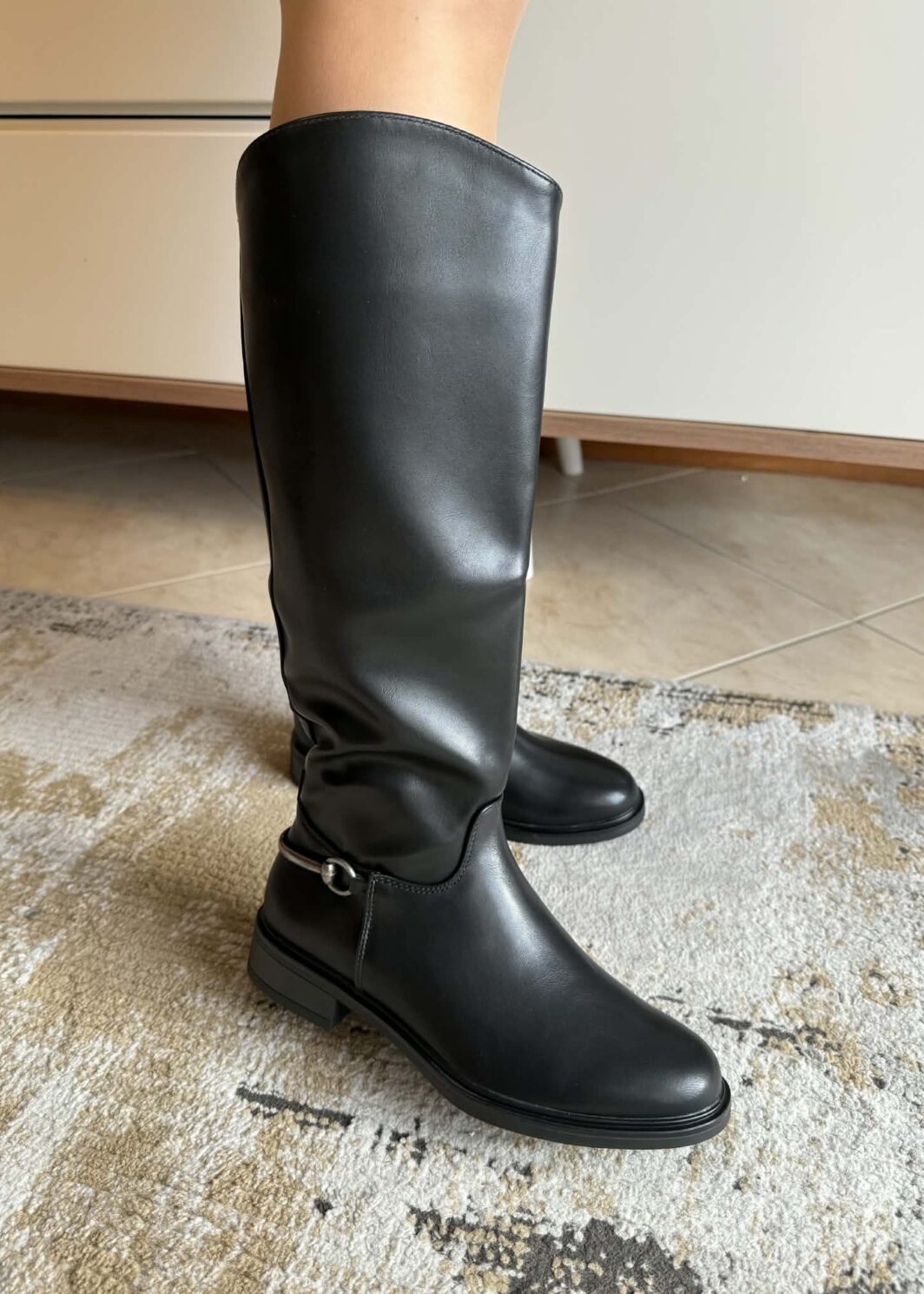 Bota Cano Alto Ideal Shoes