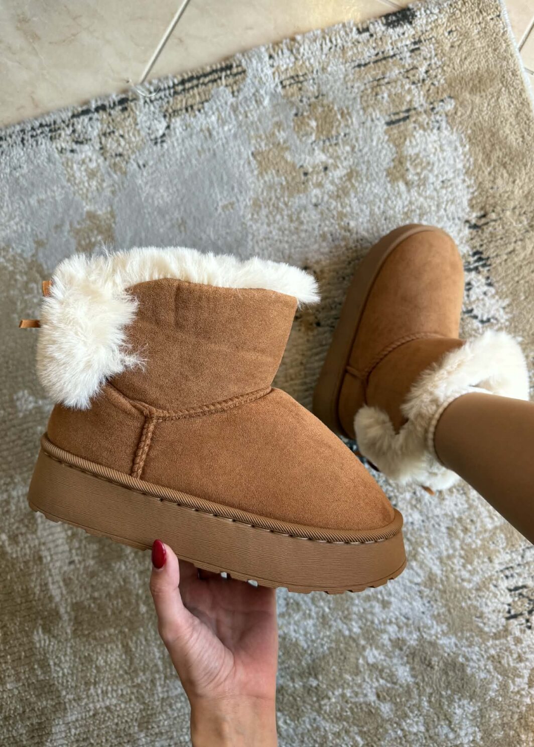 Bota Pantufa Camel
