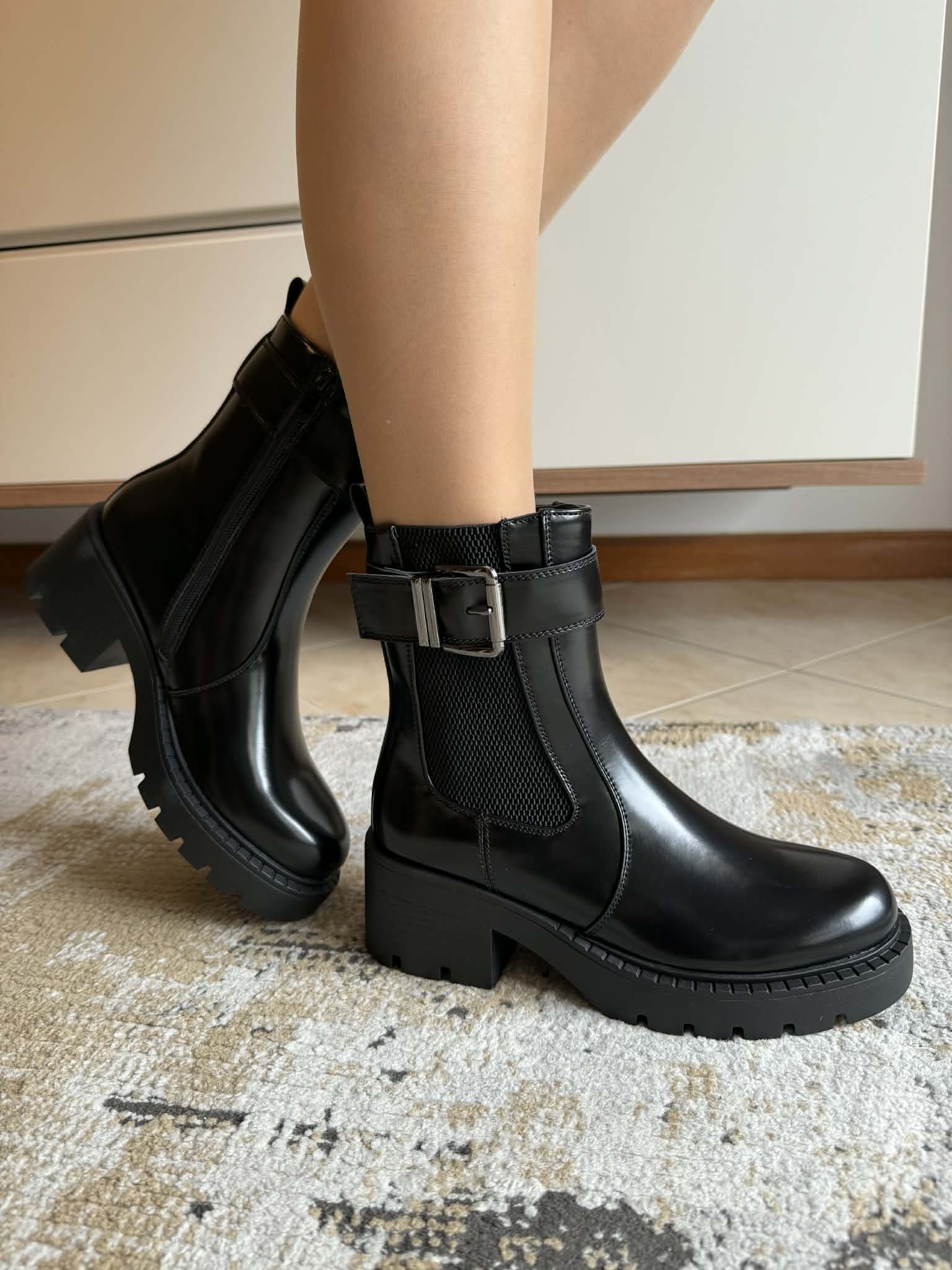 Bota Preta Estilo Combat