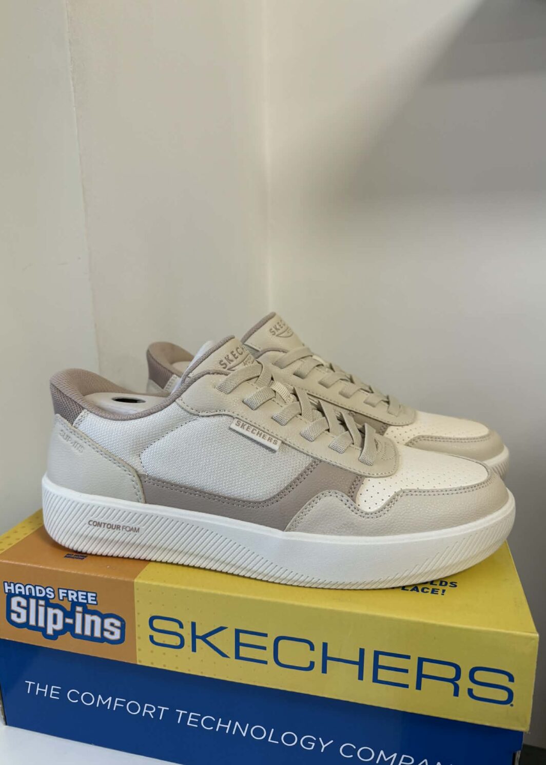 Skechers ARCH FIT COURT BREAK - bege