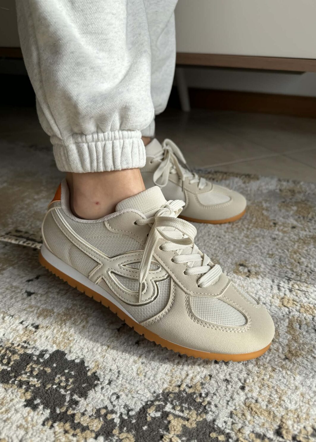 Sapatilha B Happy - Bege