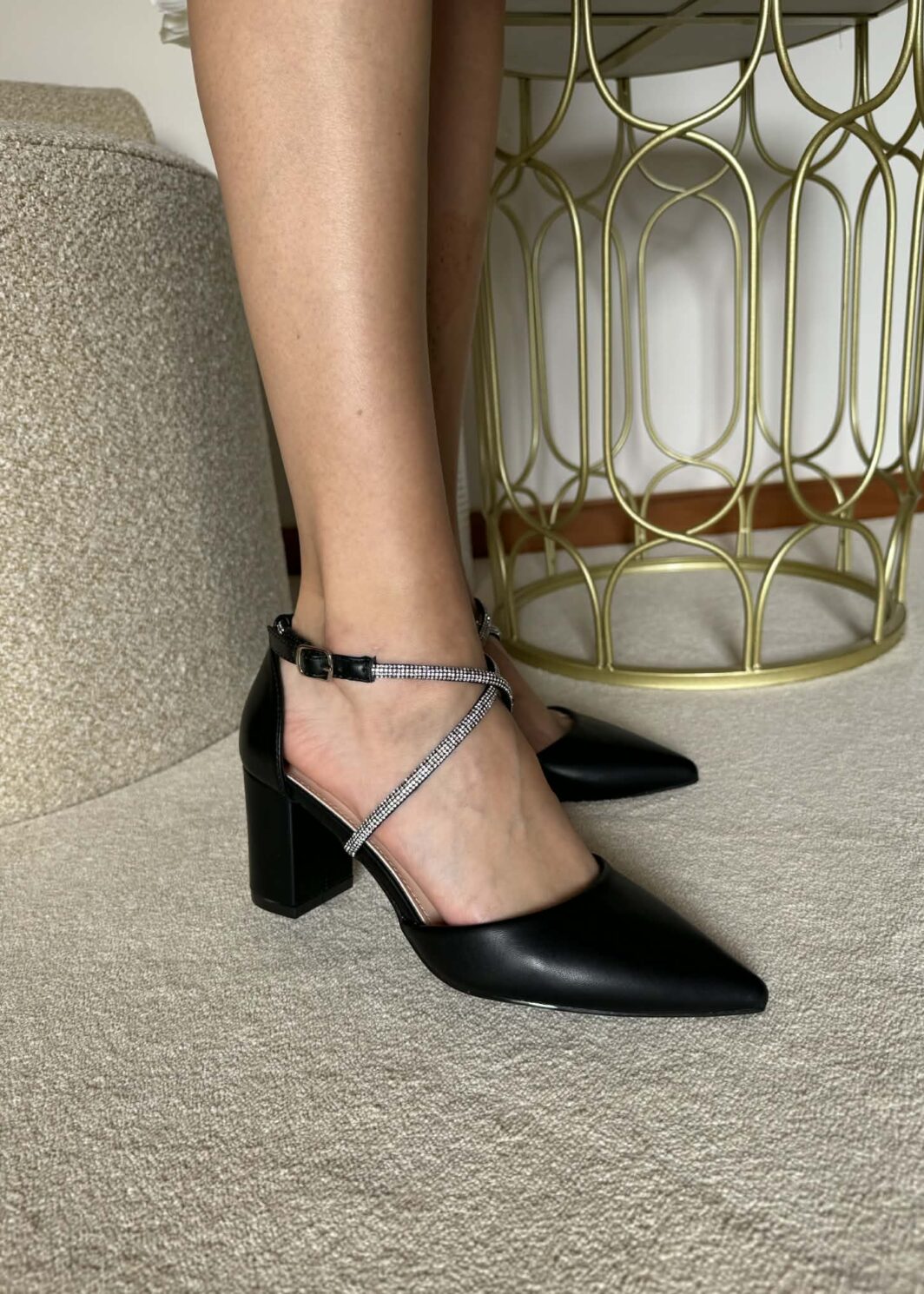 Sapato Tira Strass - Preto